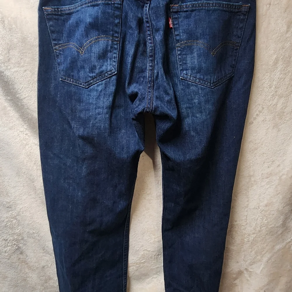 Levi's 569 Classic Blue Straight-Leg Jeans Timeless Style - Picture 5 of 9